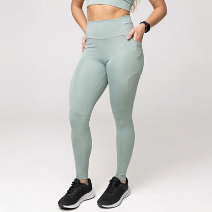 Sculpt Set with Pockets – Soft Green